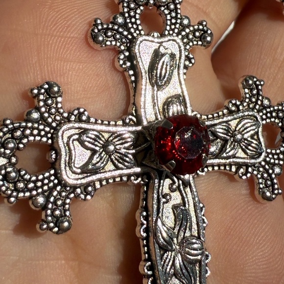 Gothic Silver Cross Earrings with Red Gem - Picture 6 of 6